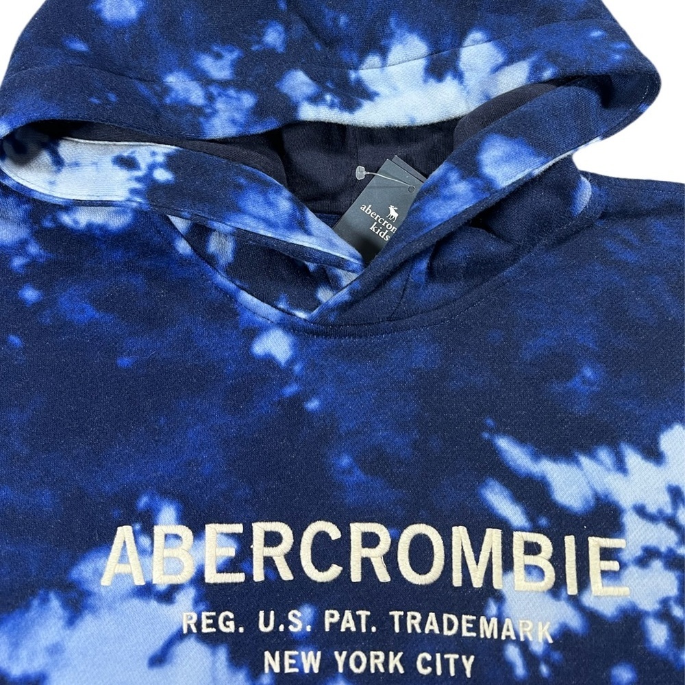 Abercrombie Kids Blue Tie Dye Hoodie Pullover Logo Sweatshirt Size 13/14 NWT - Picture 3 of 9